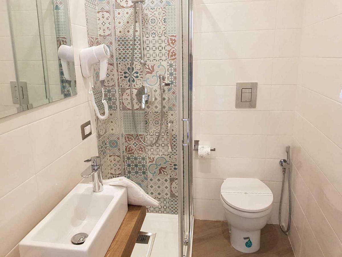 B&B Napoli Holidays Экстерьер фото