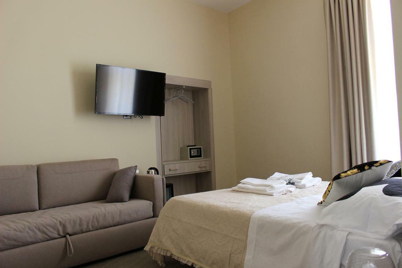 B&B Napoli Holidays Экстерьер фото