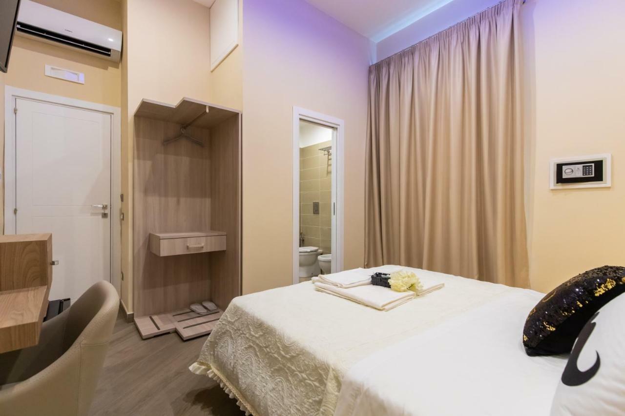 B&B Napoli Holidays Экстерьер фото