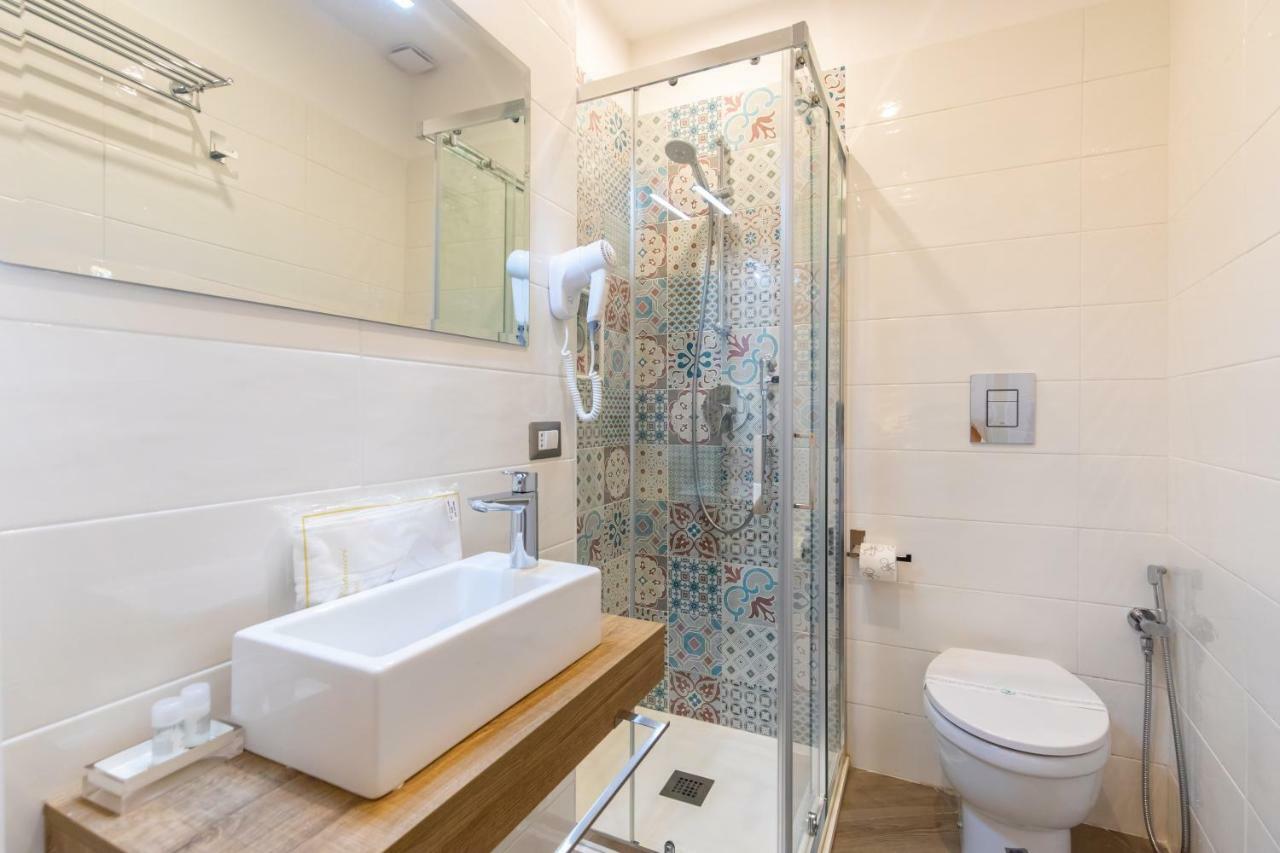 B&B Napoli Holidays Экстерьер фото